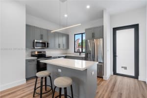 4519 NW 3rd St, Miami, FL 33126, - MLS#A12004379