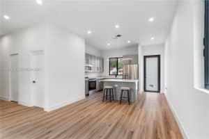 4519 NW 3rd St, Miami, FL 33126, - MLS#A12004379