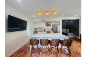 905 SW 13th Ct #905, Miami, FL 33135, - MLS#A12004381