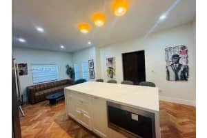 905 SW 13th Ct #905, Miami, FL 33135, - MLS#A12004381
