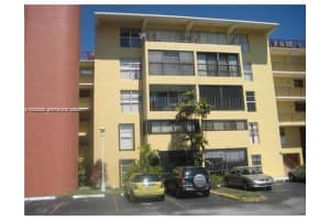 8775 Park Blvd 305, Miami