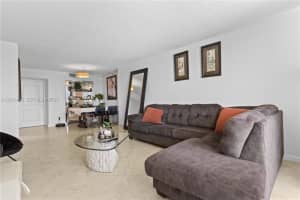 100 Bayview Dr 307, Sunny Isles Beach
