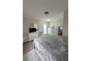 5801 NW 113th Terrace #4, Hialeah, FL 33012, - MLS#A12004440