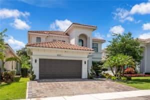 8261 Canopy Ter, Parkland