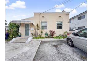 3554 SW 26th St, Miami, FL 33133, - MLS#A12004473