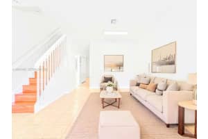 5701 Nw 114th Ct 104, Doral