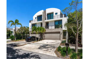 104 Ne 16th Ter, Fort Lauderdale