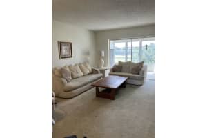 1045 Country Club Drive, Margate, FL 33063 - MLS#A12004529