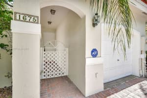 1675 Yellowheart Way, Hollywood, FL 33019, - MLS#A12004565