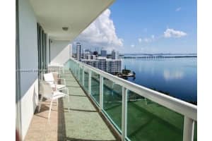 1800 N Bayshore Dr 2107, Miami