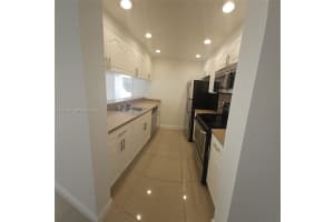 A, 8160 Geneva Ct #208, Doral, FL 33166, - MLS#A12004591