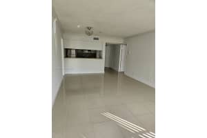 A, 8160 Geneva Ct #208, Doral, FL 33166, - MLS#A12004591
