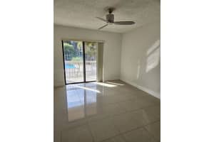 A, 8160 Geneva Ct #208, Doral, FL 33166, - MLS#A12004591