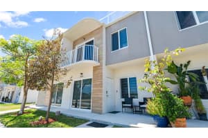 25664 SW 143rd Path, Princeton, FL 33032, - MLS#A12004592