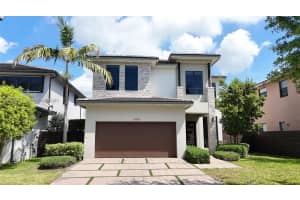 16065 Sw 136th Ter, Miami