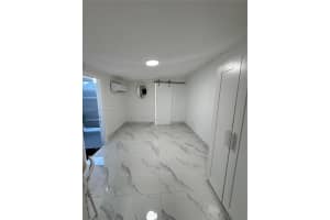 2796 SW 34th Ct, Miami, FL 33133, - MLS#A12004613