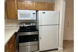 6950 W 6th Ave APT 415, Hialeah, FL 33014, - MLS#A12004614