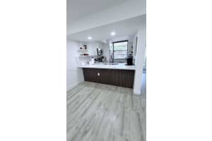 1721 Whitehall Dr APT 101, Davie, FL 33324, - MLS#A12004624
