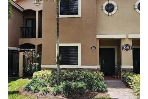 22511 Sw 88th Pl 12-24, Cutler Bay