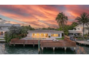 1690 Daytonia Rd, Miami Beach