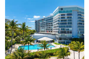 600 Grapetree Dr, Key Biscayne, FL 33149, - MLS#A12004643
