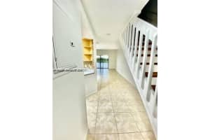 5200 NW 31st Ave APT 32, Fort Lauderdale, FL 33309, - MLS#A12004651