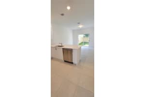 1010 SE 26th Ter, Homestead, FL 33035, - MLS#A12004656