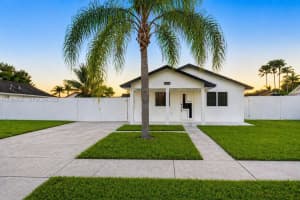 22722 SW 114th Pl, Miami, FL 33170, - MLS#A12004660