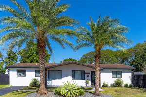 13741 Sw 72nd Ter, Miami