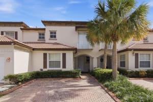 15282 Sw 89th Ter 15282, Miami