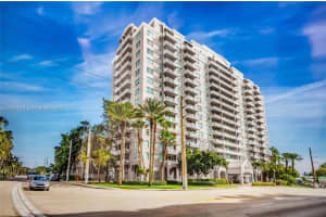2665 Sw 37th Avenue 201, Miami, Fl 33133, Miami