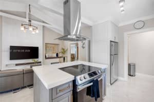 1050 Harrison St #0, Hollywood, FL 33019, - MLS#A12004747