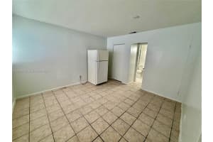 220 NE 41st St #4, Oakland Park, FL 33334, - MLS#A12004769