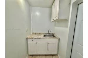 220 NE 41st St #4, Oakland Park, FL 33334, - MLS#A12004769