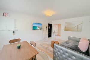 1045 94th St #1, Bay Harbor Islands, FL 33154, - MLS#A12004778