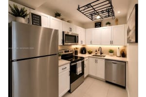 17530 NW 68th Ave APT C4008, Hialeah, FL 33015, - MLS#A12004785