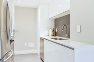 10275 Collins Ave APT 320, Bal Harbour, FL 33154, - MLS#A12004793