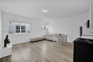 1560 Meridian Ave Apt 207, Miami Beach, FL 33139, - MLS#A12004822