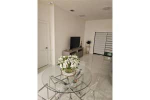 8167 NW 41st St e 109, Doral, FL 33166, - MLS#A12004836