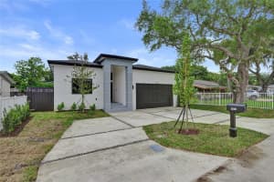 1913 SW 97th Ave, Miramar, FL 33025, - MLS#A12004841