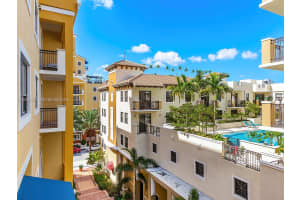 8390 SW 72nd Ave APT 423, Miami, FL 33143, - MLS#A12004885