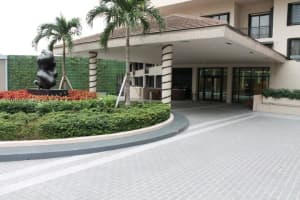 540 Brickell Key Dr 724, Miami