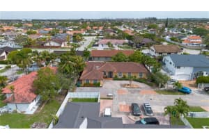 13911 Sw 18th Ter, Miami