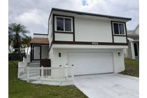 9928 SW 218th Terrace, Cutler Bay, FL 33190, - MLS#A12004903