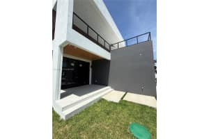 6449 SW 28th St, Miami, FL 33155, - MLS#A12004930