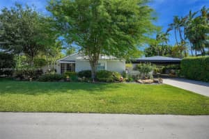 15540 Sw 152nd Ter, Miami