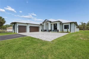 360 13th St SW, Naples, FL 34117, - MLS#A12004997