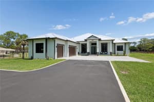 360 13th Street, Naples, FL 34117 - MLS#A12004997