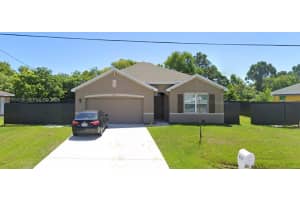 2137 Se Glenrock Ter, Port Saint Lucie