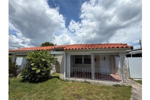 3361 Sw 28th St, Miami